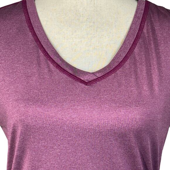 Under Armour Small Fitted ISO-Chill Top HeatGear Short Sleeves V-Neck Hi-Low Hem - Picture 2 of 10